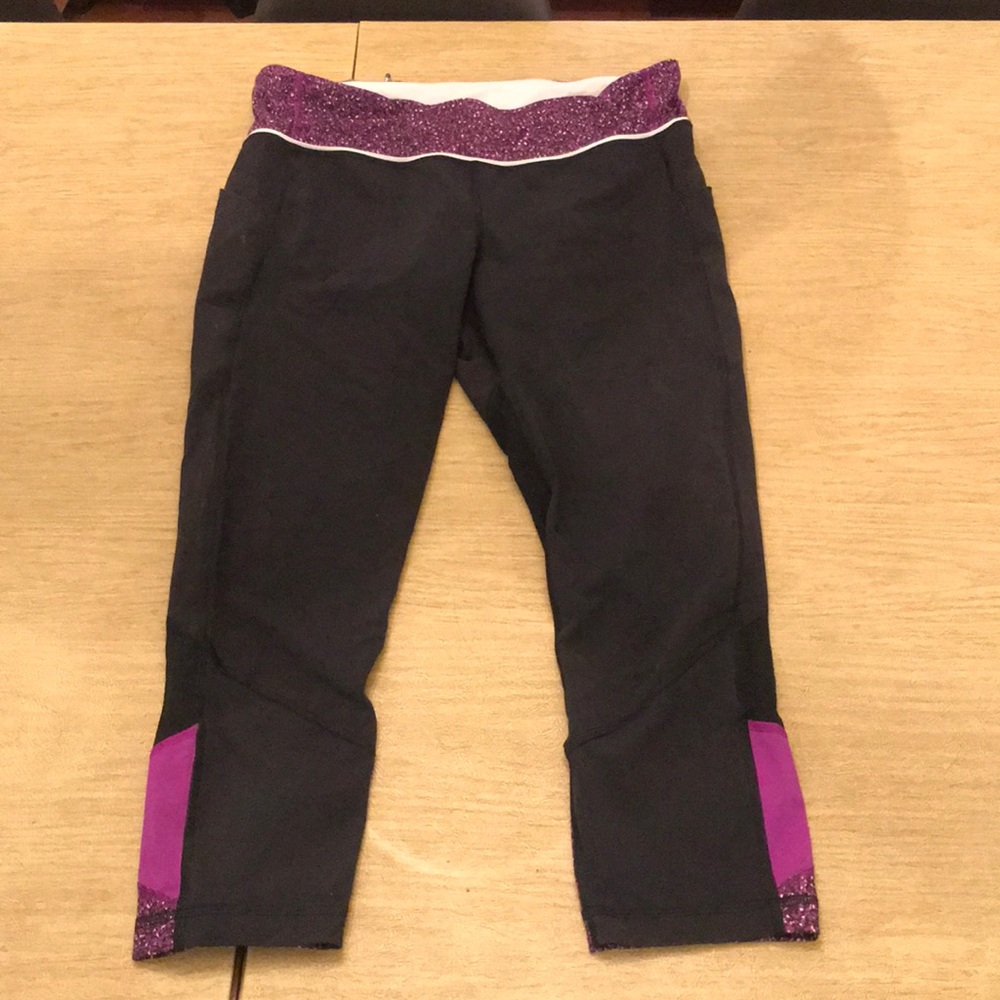 Lululemon cropped leggings, size 10